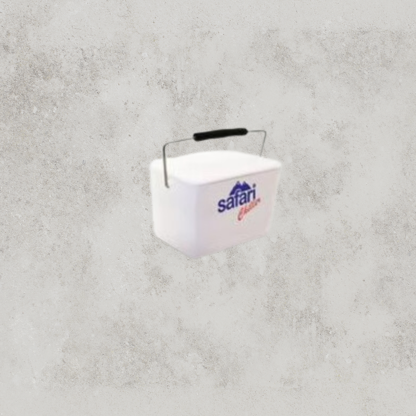 The famous Safari Chiller fibreglass cooler - 18ltr with bait board lid