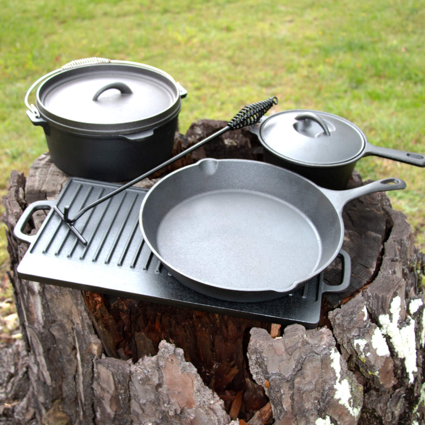 Bushwakka Cast Iron Cookware Set